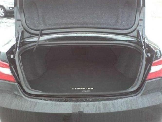 2012 chrysler 200 touring sedan 4d in east amherst, ny