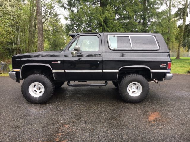 1987 gmc jimmy 4x4 fuel injection very nice new tires!!!!