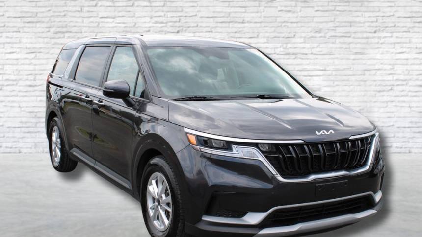 2022 kia carnival lx