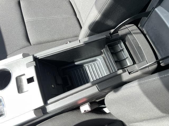 2014 ford edge se