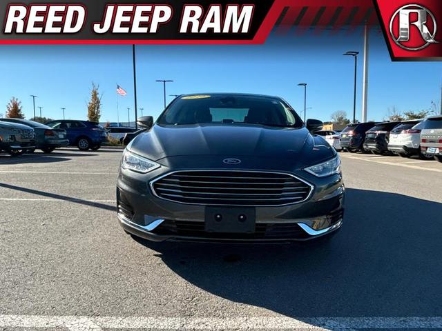 2020 ford fusion sel