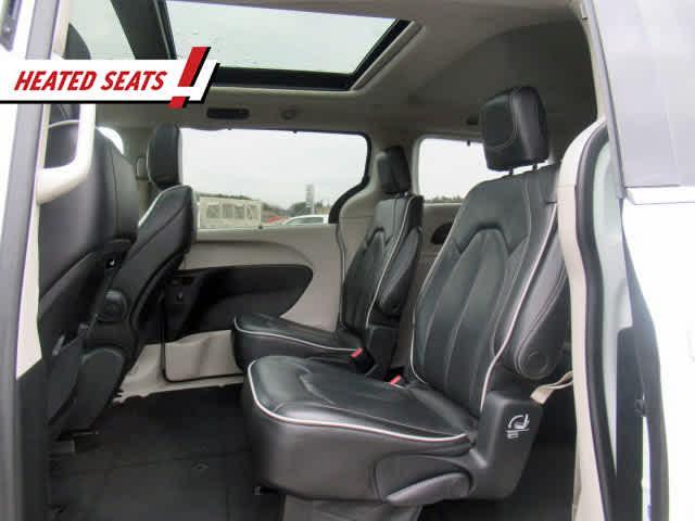 2023 chrysler pacifica limited