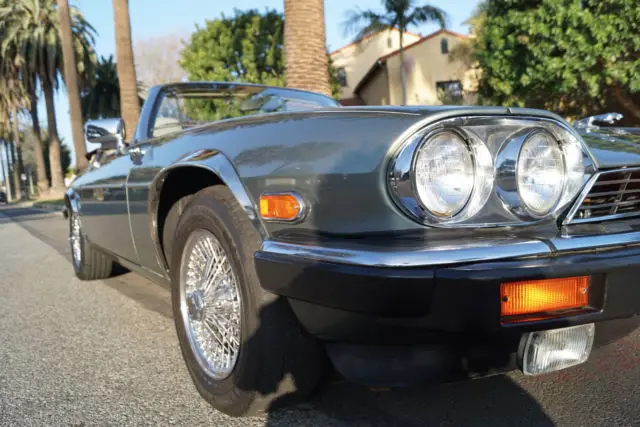 46400 miles v12 5.3l automaticconvertible