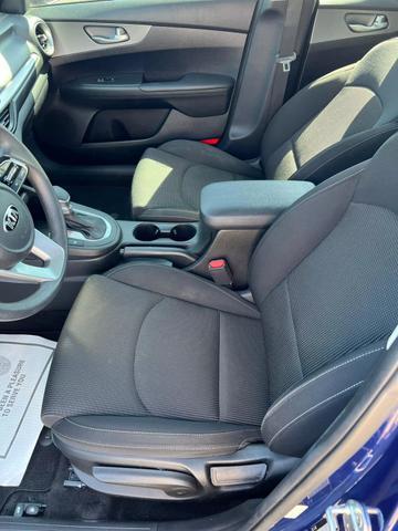 2019 kia forte lxs