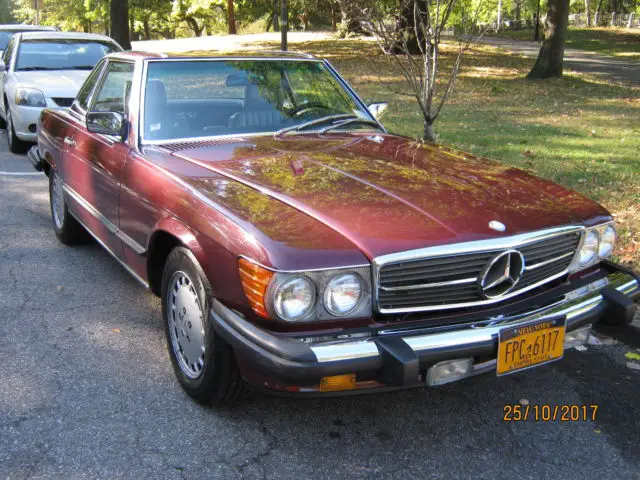 mercedes 1986 560sl. 52,000 original miles