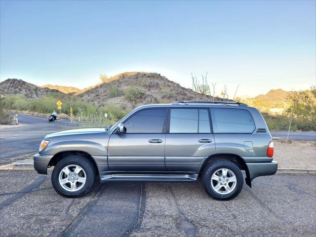 2000 lexus lx 470 base