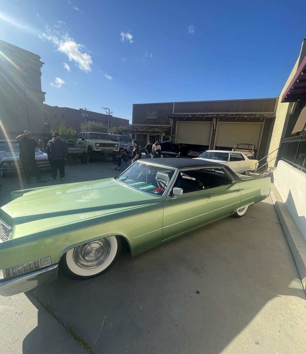 1969 cadillac 62 sedan green