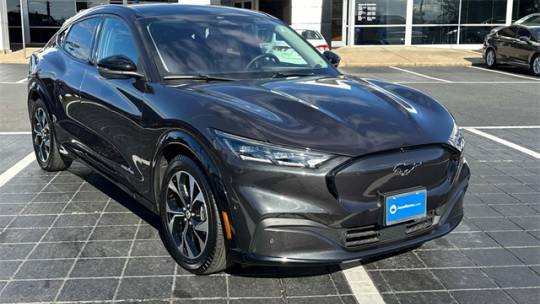 2022 Ford Mustang Mach-E