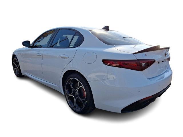 2023 alfa romeo giulia veloce awd