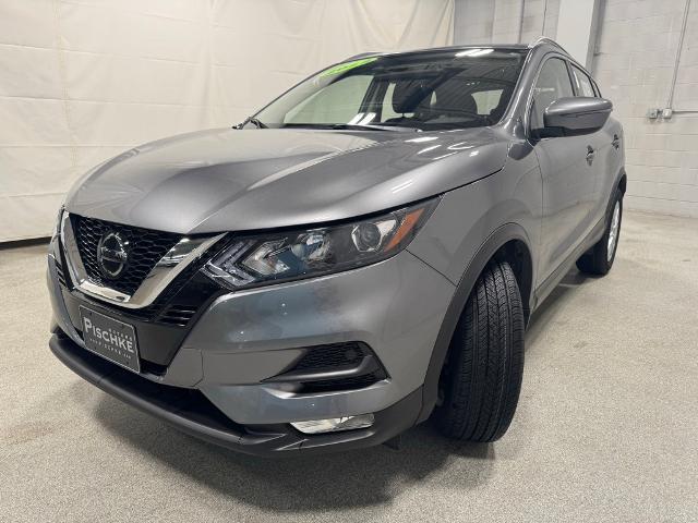 2022 nissan rogue sport sv