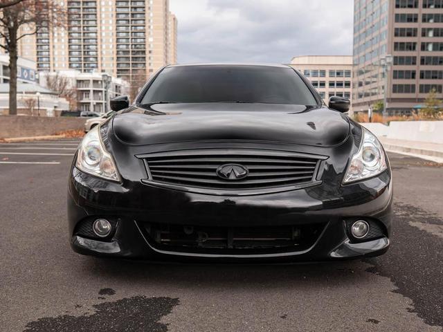 2011 infiniti g37x base