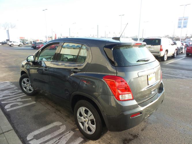 used 2016 chevrolet trax fwd ls indianapolis, in 46219 for sale in indianapolis, indiana