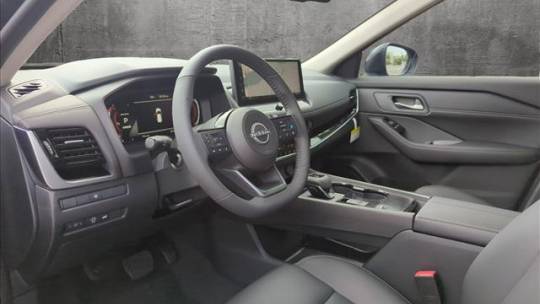 2024 Nissan Rogue sl premium package