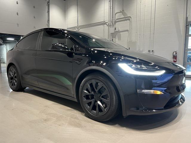 2022 tesla model x dual motor all-wheel drive