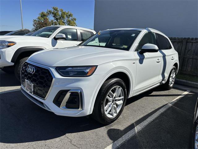 2022 audi q5 45 s line premium