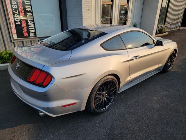 2015 ford mustang v6