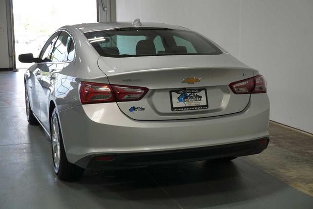 2022 chevrolet malibu lt