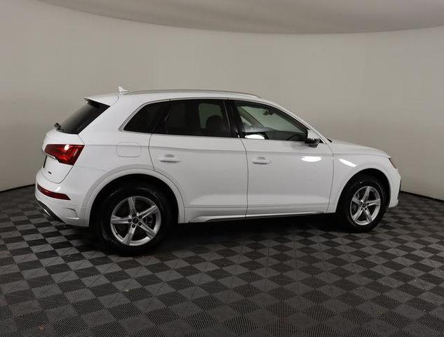 2024 audi q5 40 premium