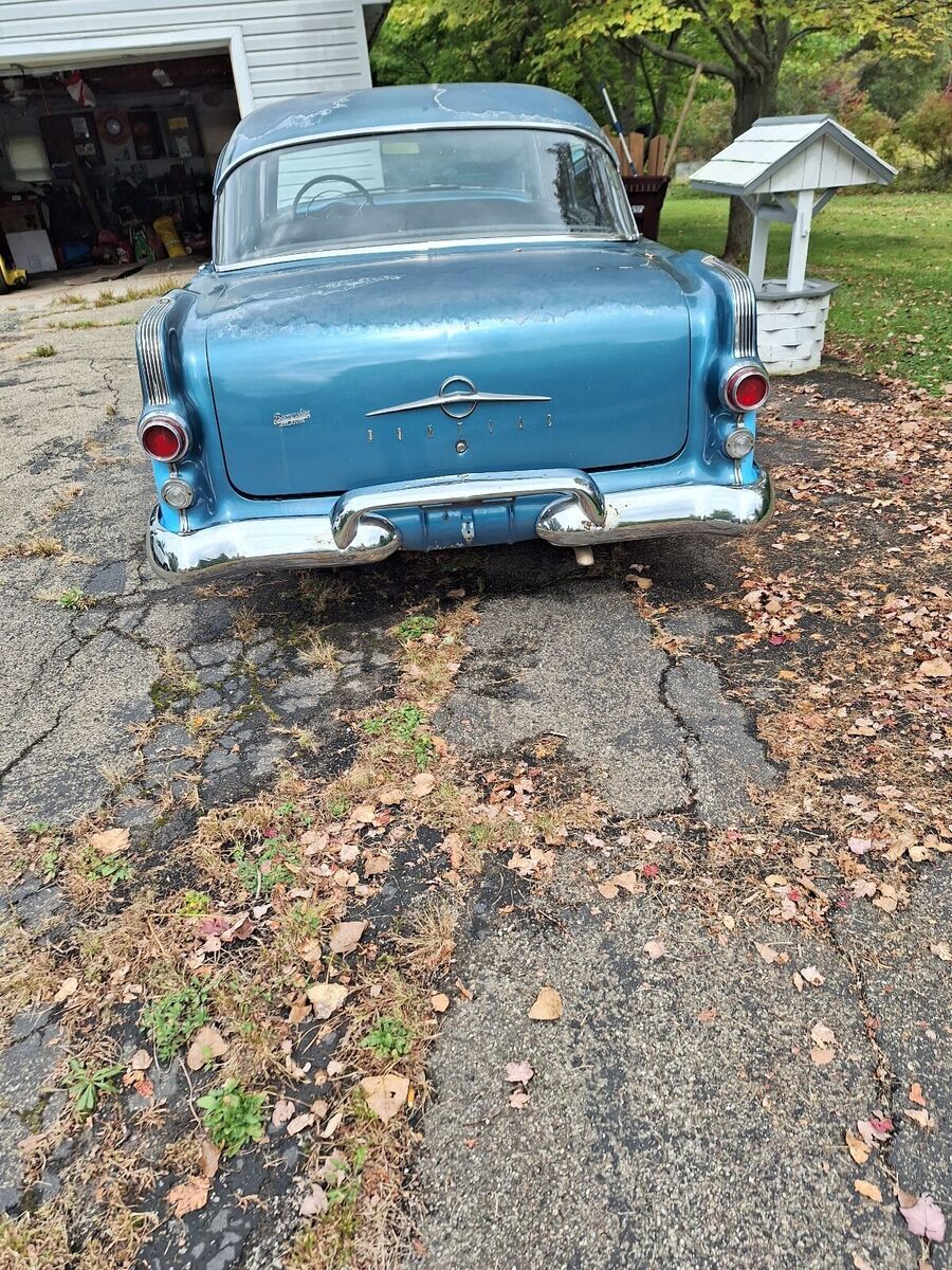 1955 pontiac catalina blue base