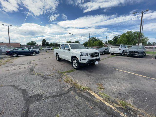 2023 nissan frontier sv