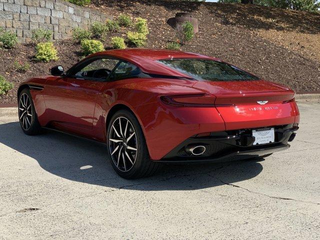 2023 aston martin db11 v8
