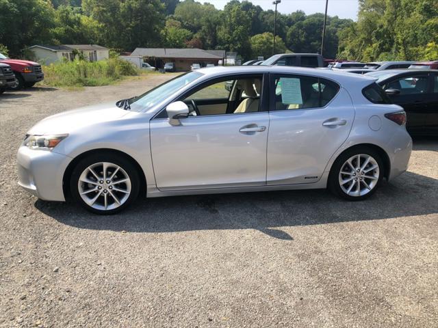 2012 lexus ct 200h base