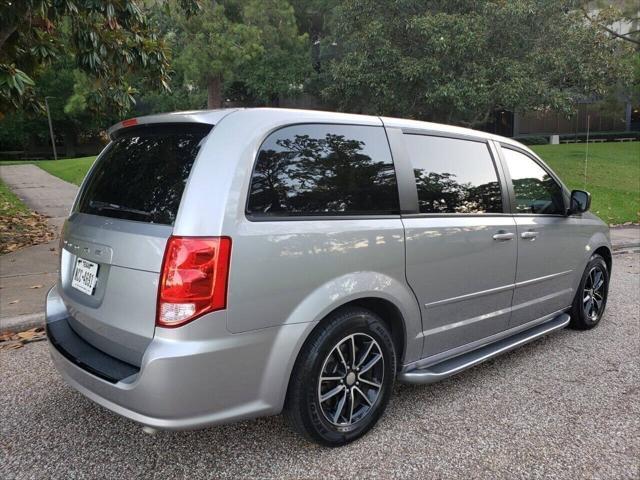 2015 dodge grand caravan avp/se