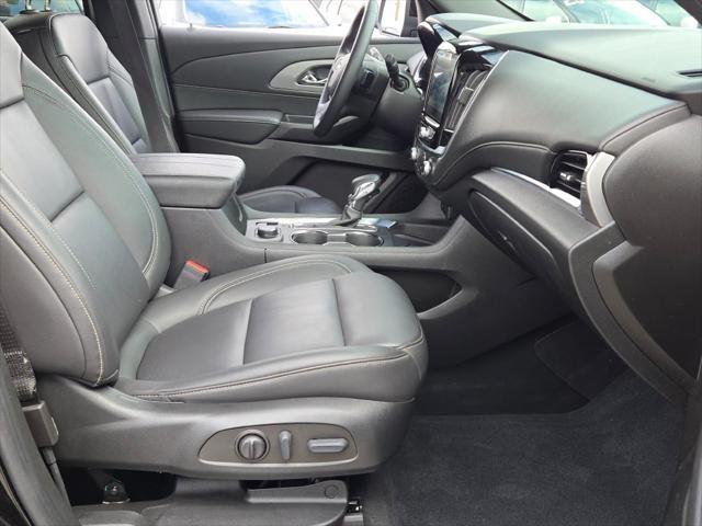 2023 chevrolet traverse lt leather