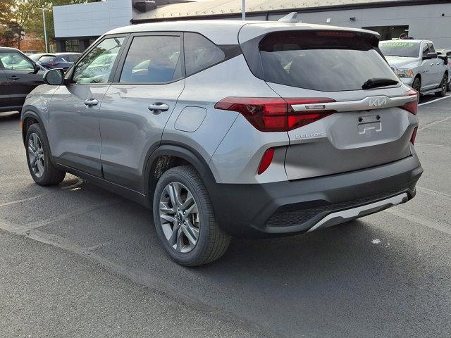 2022 kia seltos lx