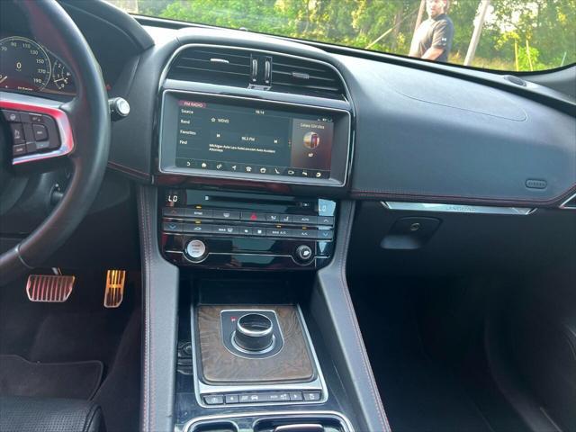 2018 jaguar f-pace s