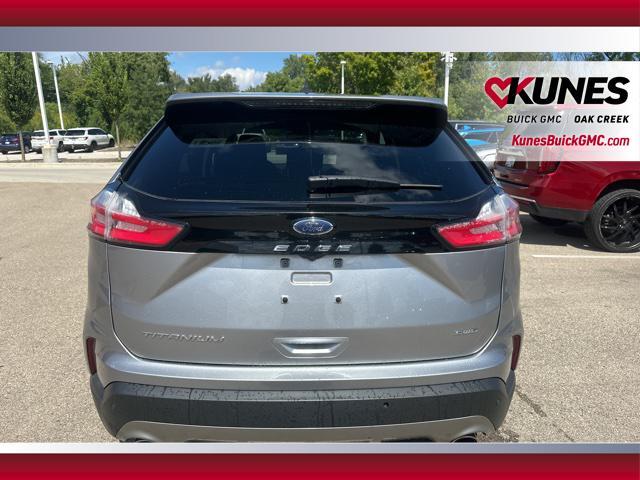 2022 ford edge titanium