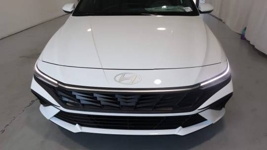 2025 Hyundai Elantra