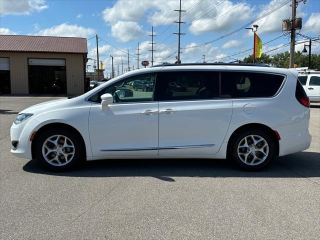 2018 chrysler pacifica touring-l