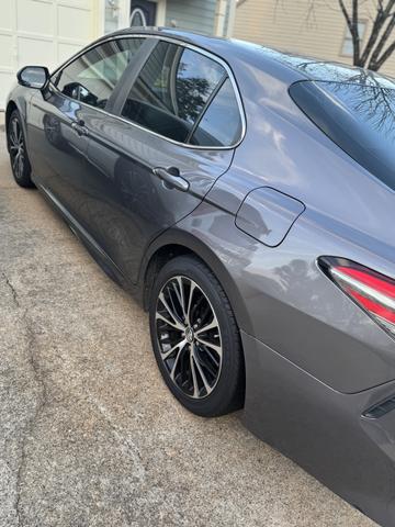 2018 toyota camry se