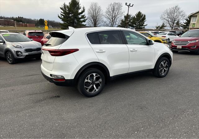 2022 kia sportage lx