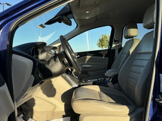 2016 ford escape titanium