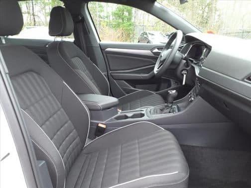 2023 volkswagen jetta 1.5t sport in newington, new hampshire