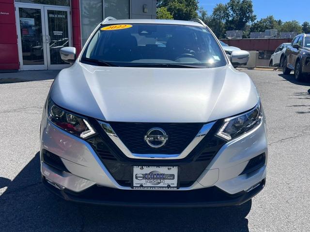 2022 nissan rogue sport sv