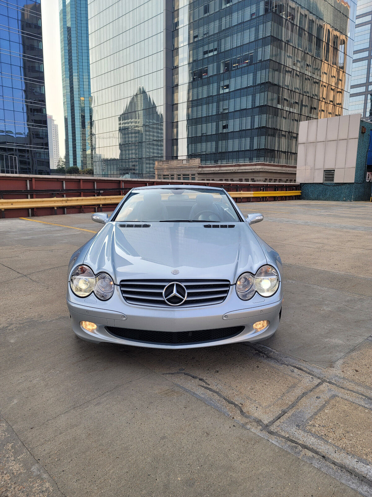 **only 55,000 miles** 2005 mercedes-benz sl500 convertible