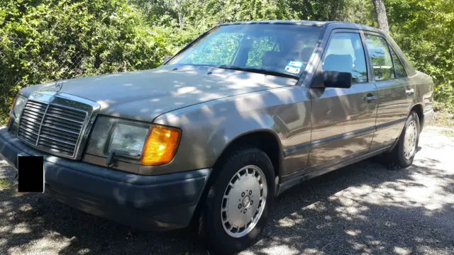 1987 mercedes 300d turbo diesel with wvo (veggie oil) conversion