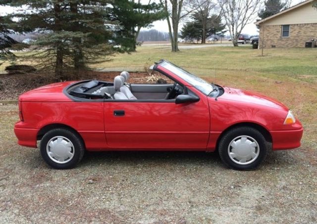 1992 geo metro convertible very clean!