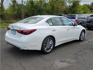 2024 Infiniti Q50 luxe