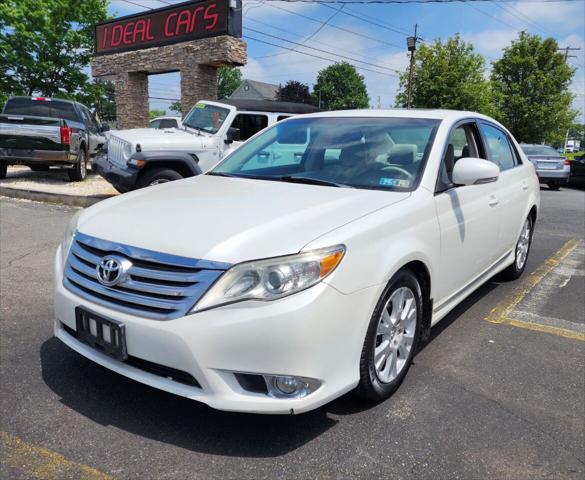 2012 toyota avalon limited