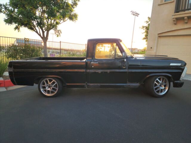 1967 ford f100 pickup black rwd automatic custom
