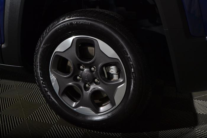 used 2018 jeep renegade 4wd sport seattle, wa 98188 for sale in seattle, washington
