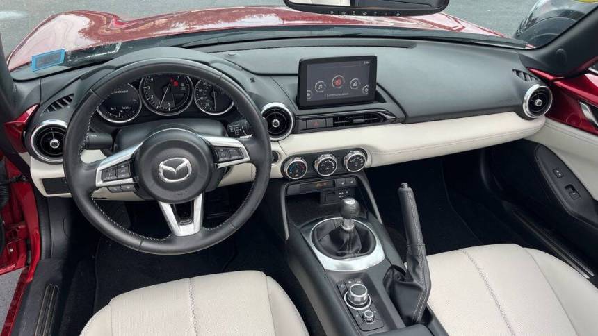 2021 mazda mx-5 miata grand touring