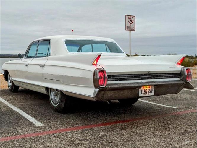 1962 cadillac fleetwood in glendale, california