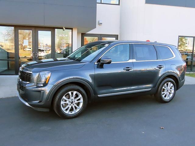2022 kia telluride lx