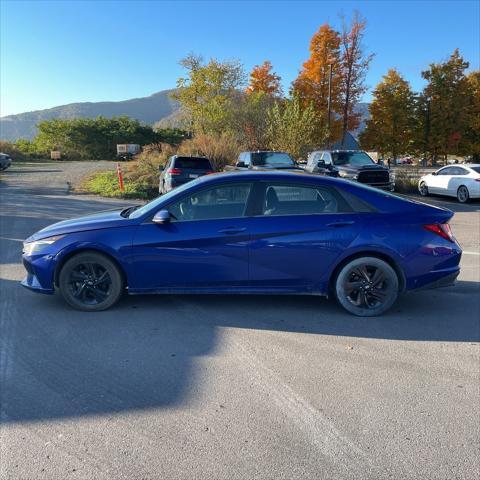 2022 hyundai elantra sel