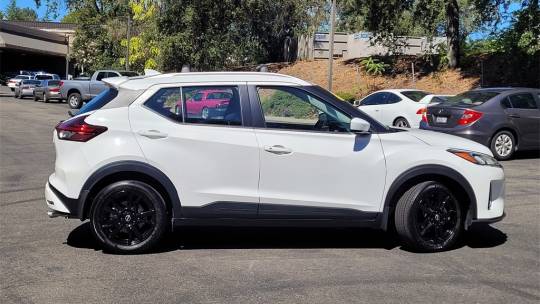 2023 Nissan Kicks
